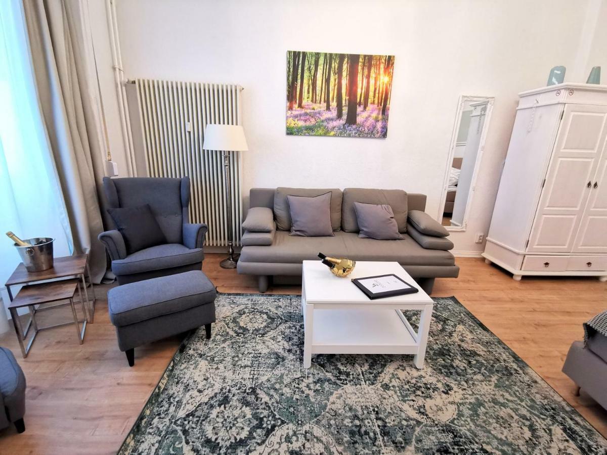 Kvh By Rockchair Apartments L Superhost Status L Boxspringbett Am Schloss Charlottenburg Welcomes You! Berlin Extérieur photo