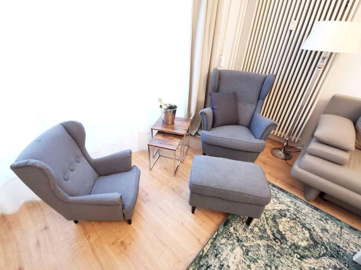 Kvh By Rockchair Apartments L Superhost Status L Boxspringbett Am Schloss Charlottenburg Welcomes You! Berlin Extérieur photo