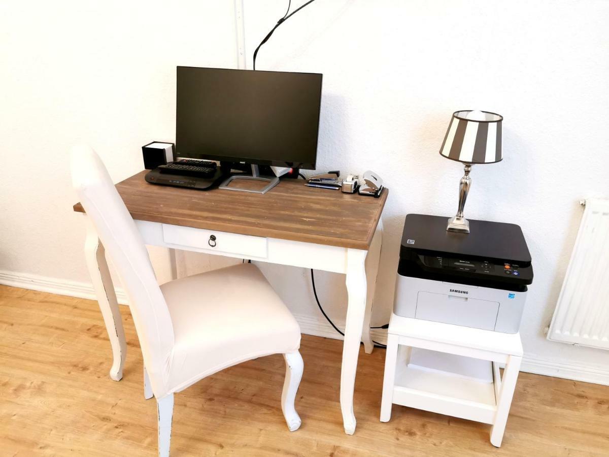Kvh By Rockchair Apartments L Superhost Status L Boxspringbett Am Schloss Charlottenburg Welcomes You! Berlin Extérieur photo